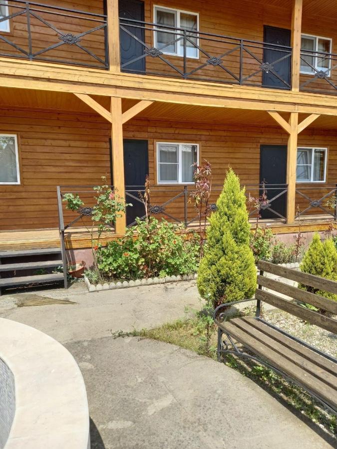 La Fontan Hotel Sukhumi Ngoại thất bức ảnh