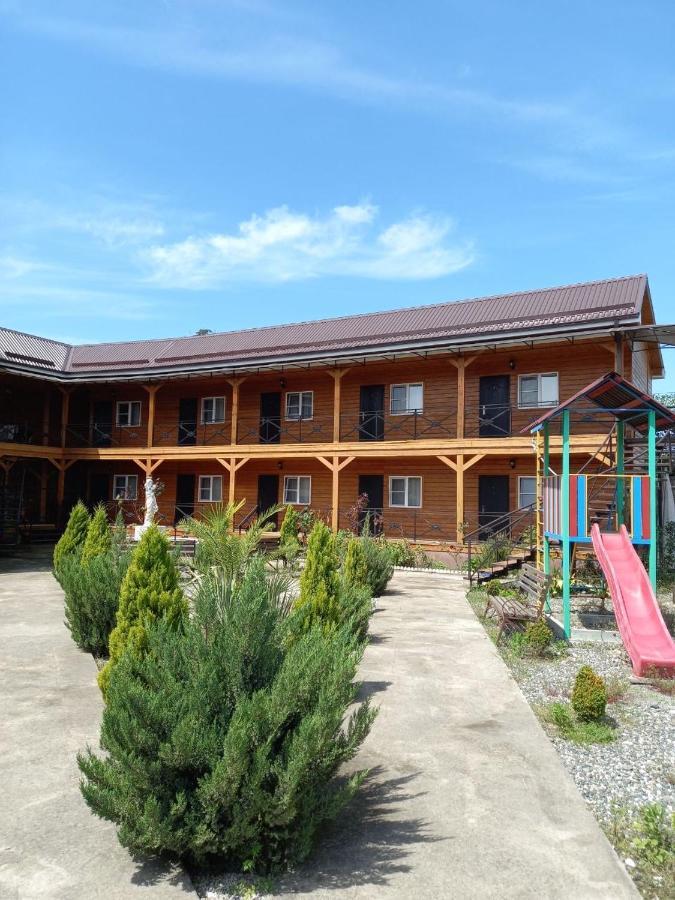 La Fontan Hotel Sukhumi Ngoại thất bức ảnh